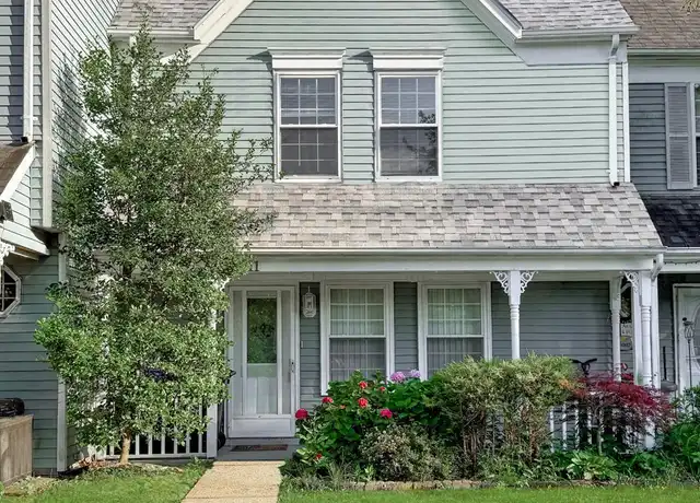 Property at 11 Crandall Dr, East Brunswick, NJ, 08816, 2 beds, 2.5 baths, [object Object]
