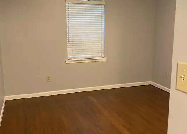 Property at 1688 Prince Ave #304, Athens, GA, 30606, 2 beds, 1 bath, [object Object]