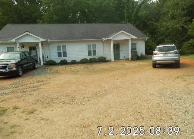Property at 856 Double Springs Rd Unit B, Demorest, GA, 30535, 2 beds, 2 baths, [object Object]