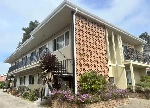 Property at 2334 Browning St #5, Berkeley, CA, 94702, 2 beds, 1 bath, [object Object]