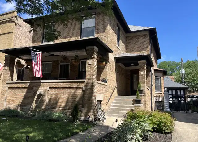 Property at 1420 W Warner Ave #2, Chicago, IL, 60613, 2 beds, 1 bath, [object Object]