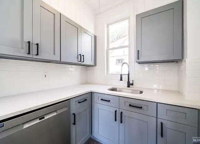 Property at 30 Kehoe St Unit 2, Clifton, NJ, 07011, 2 beds, 1 bath, [object Object]