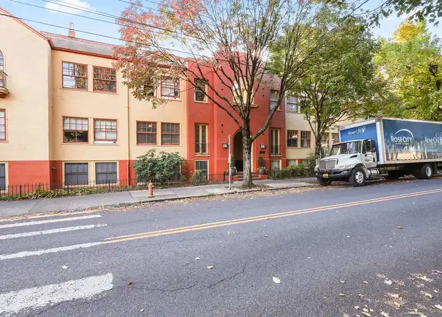 Property at The Glenden Apartments - 120 NW 21st Ave, Portland, OR, 97209, 0 beds, 1 bath, [object Object]