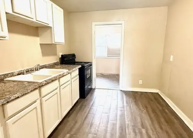 Property at 327 Ash St, Ardmore, OK, 73401, 2 beds, 1 bath, [object Object]