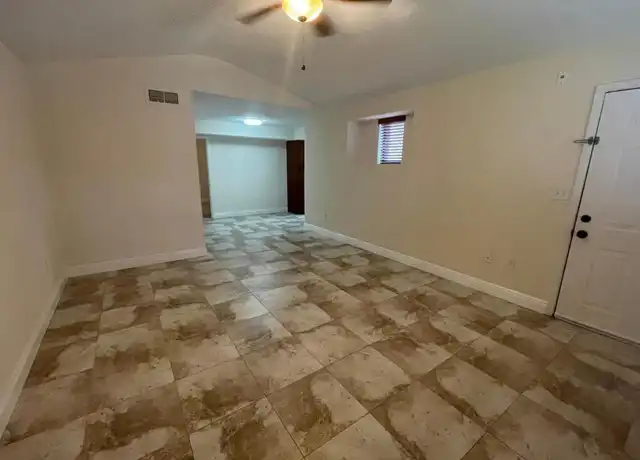 Property at 15551 SW 104th Ter Unit 627, Miami, FL, 33196, 1 bed, 1 bath, [object Object]