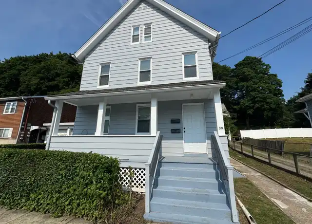 Property at 39 Bank St Unit 1, Derby, CT, 06418, 3 beds, 1 bath, [object Object]