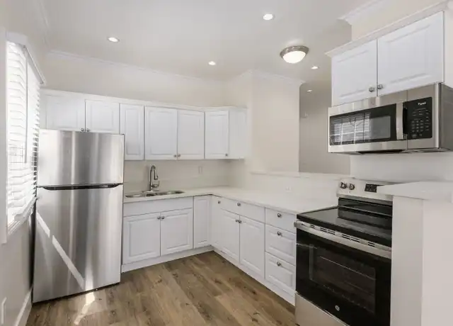 Property at 1217 N Berendo St Unit 02, Los Angeles, CA, 90029, 1 bed, 1 bath, [object Object]
