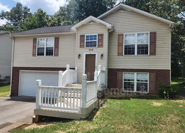 Property at 916 Bill Smith Rd, Cookeville, TN, 38501, 3 beds, 3 baths, [object Object]