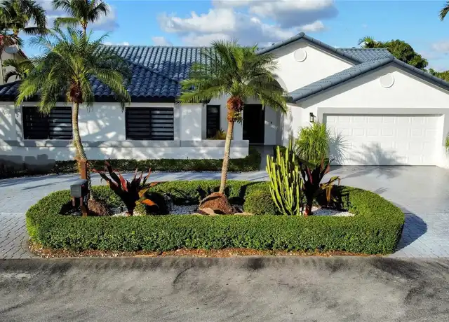 Property at 4541 SW 149th Ct, Miami, FL, 33185, 4 beds, 2 baths, [object Object]