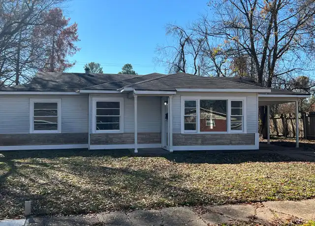 Property at 3204 McGregor St, Bossier City, LA, 71112, 3 beds, 1 bath, [object Object]