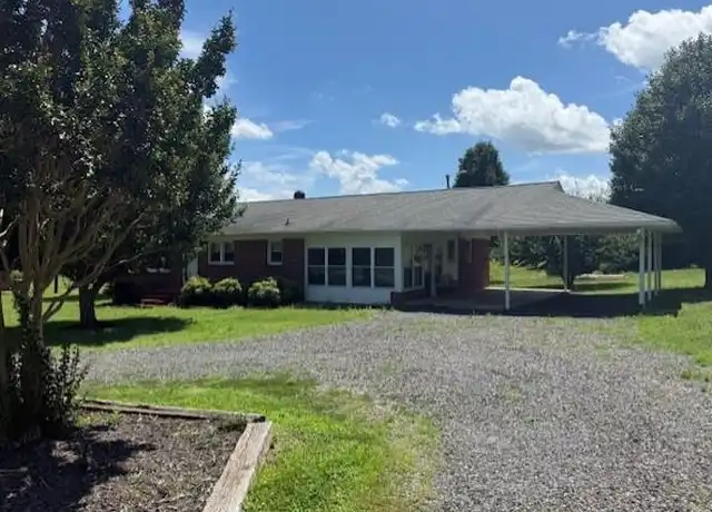 Property at 3130 Settle Bridge Rd, Stoneville, NC, 27048, 2 beds, 1 bath, [object Object]
