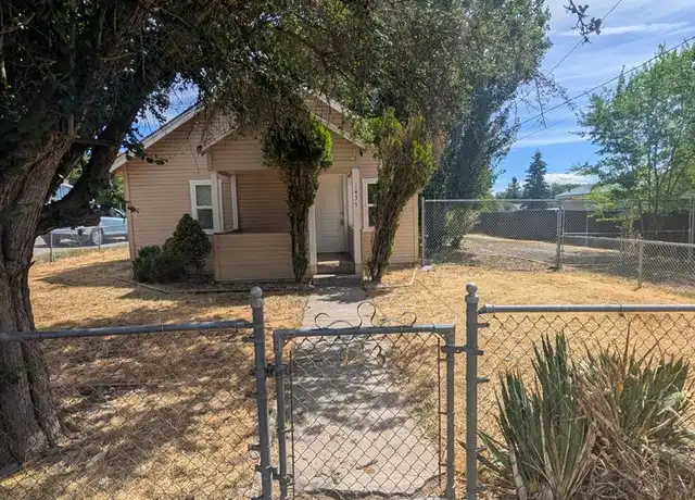 Property at 1435 Dayton St, Klamath Falls, OR, 97603, 2 beds, 1 bath, [object Object]