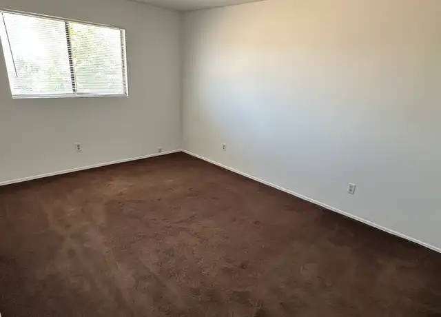 Property at 43415 20th St W Unit 20, Lancaster, CA, 93534, 2 beds, 2 baths, [object Object]