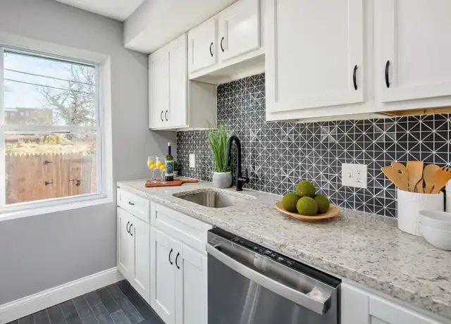 Property at 3625 Everett St Unit 3, Baltimore, MD, 21226, 1 bed, 1 bath, [object Object]