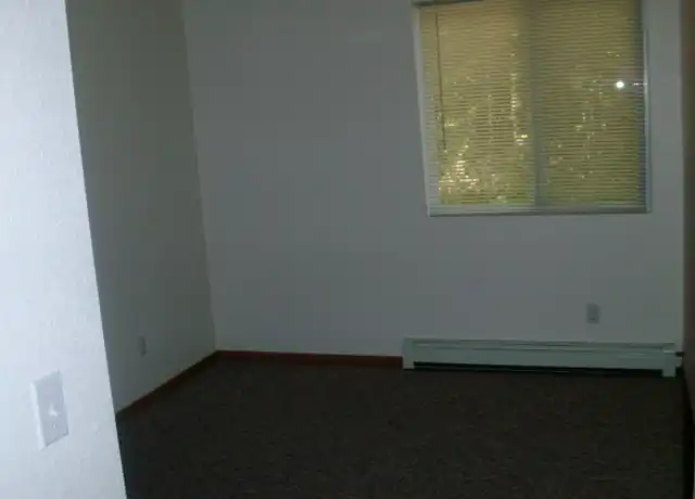 Property at 5486 Fillmore St Unit B, Allendale, MI, 49401, 2 beds, 2 baths, [object Object]