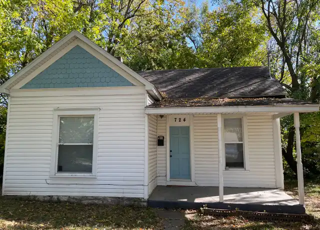 Property at 724 N Rogers Ave, Springfield, MO, 65802, 2 beds, 1 bath, [object Object]