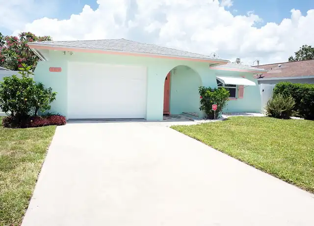 Property at 709 95th Ave N, Naples, FL, 34108, 3 beds, 2 baths, [object Object]