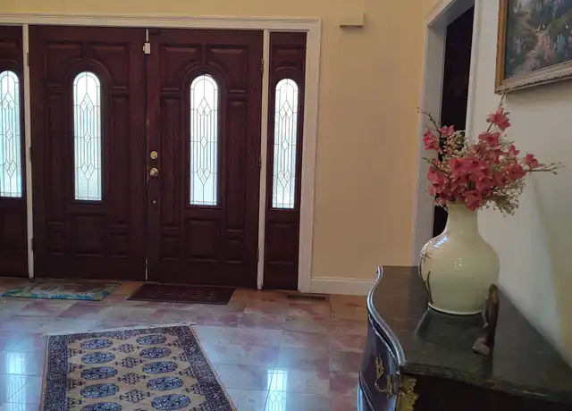 Property at 34 Mallory Hill Rd, Ridgefield, CT, 06877, 1 bed, 1.5 baths, [object Object]