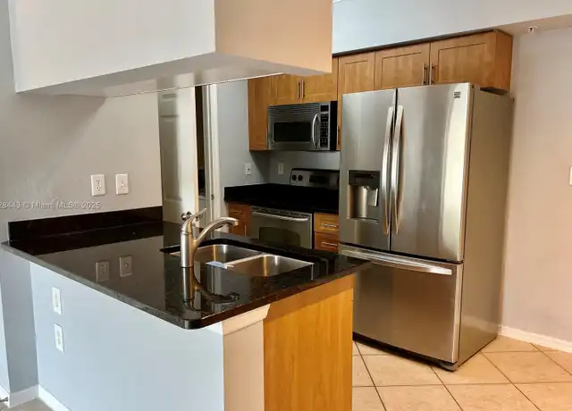 Property at 6565 Emerald Dunes Dr #202, West Palm Beach, FL, 33411, 1 bed, 1 bath, [object Object]