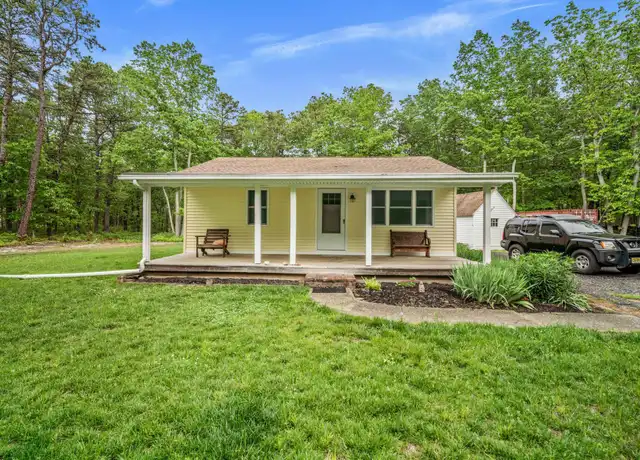 Property at 623 W Shiller St, Egg Harbor City, NJ, 08215, 2 beds, 1 bath, [object Object]