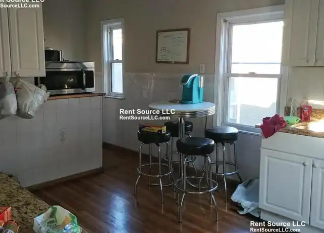 Property at 44 Cameron Ave, Somerville, MA, 02144, 4 beds, 1 bath, [object Object]