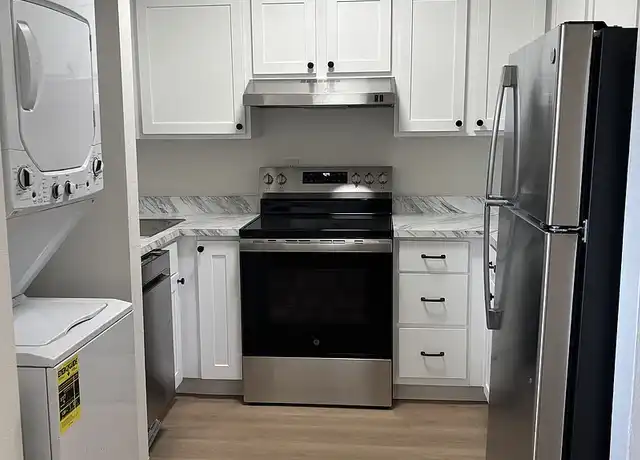 Property at IRONWOOD GREENS - 1999 NE Division St, Gresham, OR, 97030, 1-2 bed, 1-2 bath, [object Object]