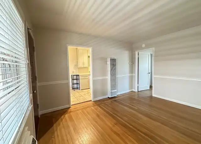 Property at Braden Manor Apartments - 2323 H St, Sacramento, CA, 95816, 1 bed, 1 bath, [object Object]