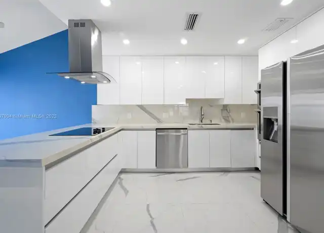 Property at 20904 Leeward Ct, Miami, FL, 33180, 2 beds, 2.5 baths, [object Object]