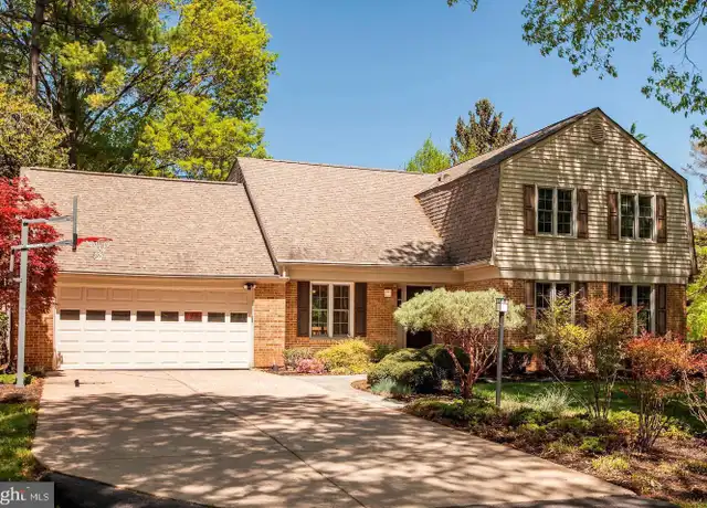 Property at 11220 Broad Green Dr, Potomac, MD, 20854, 5 beds, 3.5 baths, [object Object]