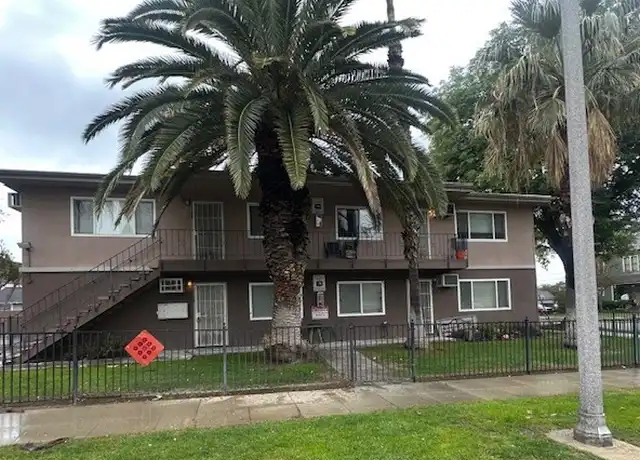 Property at 3104 Mulberry St, Riverside, CA, 92501, 2 beds, 2 baths, [object Object]