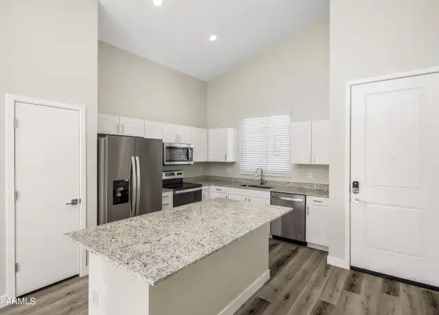 Property at 1700 E Baseline Rd Unit 34, Phoenix, AZ, 85042, 1 bed, 1 bath, [object Object]