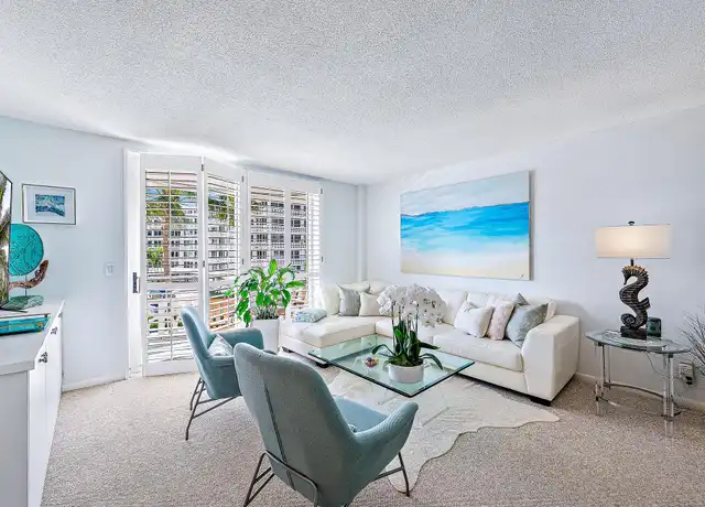 Property at 139 Sunrise Ave #306, Palm Beach, FL, 33480, 1 bed, 1 bath, [object Object]