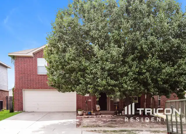 Property at 7156 Little Mohican Dr, Fort Worth, TX, 76179, 5 beds, 2 baths, [object Object]