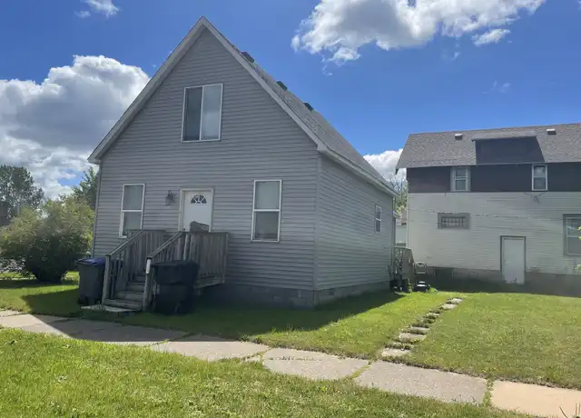 Property at 1402 N 19th St, Superior, WI, 54880, 3 beds, 1 bath, [object Object]