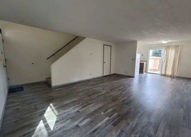 Property at 55 Corliss Ln Unit 02455, Eugene, OR, 97404, 2 beds, 1 bath, [object Object]