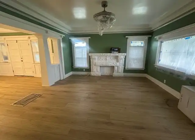 Property at 1054 W 46th St, Los Angeles, CA, 90037, 4 beds, 1 bath, [object Object]