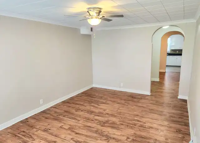 Property at 400 7th St Unit 2, Baraboo, WI, 53913, 0 beds, 1 bath, [object Object]