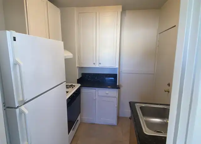 Property at 516 W MacArthur Blvd Unit 2, Oakland, CA, 94609, 0 beds, 1 bath, [object Object]
