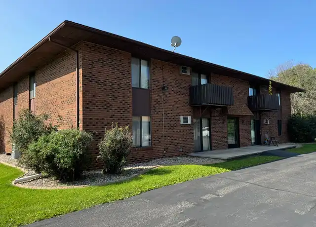 Property at 14 Eastwood Ct Unit 01, Appleton, WI, 54915, 2 beds, 1 bath, [object Object]