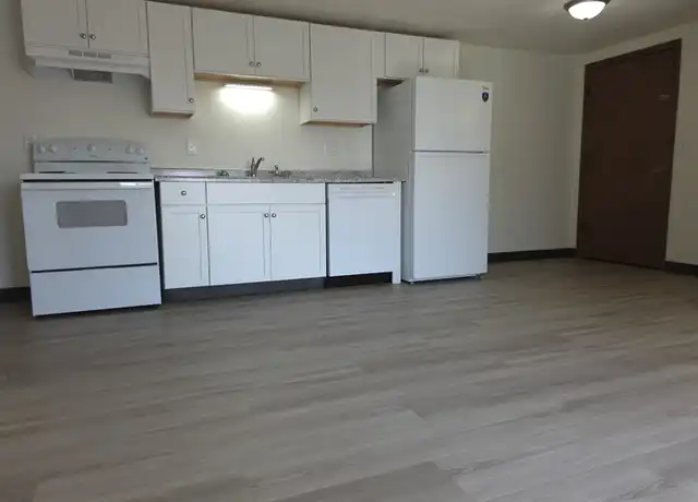 Property at 1920 Division St Unit 9, New London, WI, 54961, 1 bed, 1 bath, [object Object]