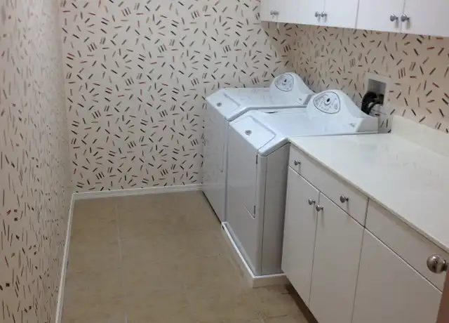 Property at 3591 Sacramento Dr #6, San Luis Obispo, CA, 93401, 3 beds, 3 baths, [object Object]