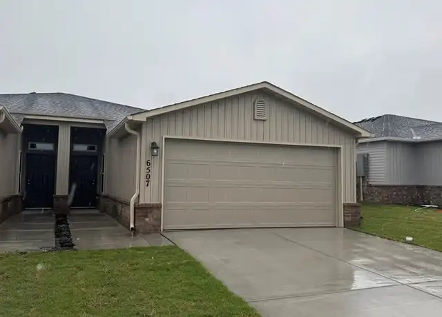 Property at 6507 NW Vandergriff St, Bentonville, AR, 72712, 4 beds, 2 baths, [object Object]