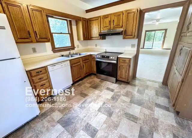 Property at 101 Granby Ct, Cary, NC, 27511, 2 beds, 2 baths, [object Object]