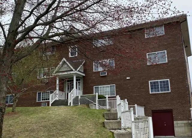 Property at 61 Brown Ave Unit 61, Manchester, NH, 03103, 1 bed, 1 bath, [object Object]