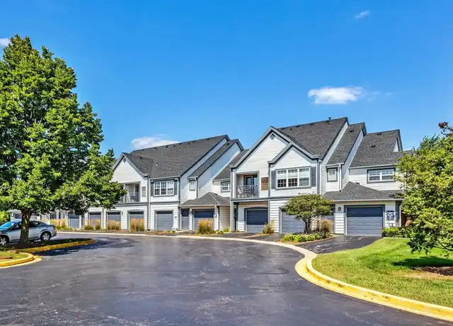 Property at 226 Bach Ct, Wheaton, IL, 60189, 1 bed, 1 bath, [object Object]