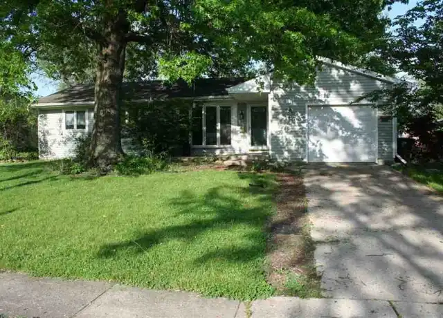 Property at 2810 Belfast Dr, Fort Wayne, IN, 46805, 3 beds, 1.5 baths, [object Object]