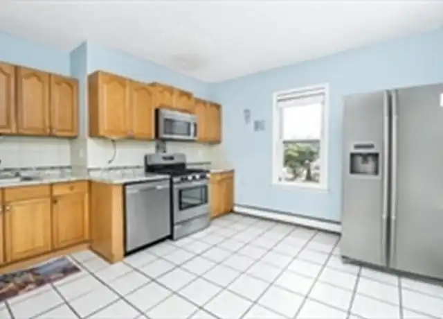 Property at 30 Appleton St Unit 3, Everett, MA, 02149, 3 beds, 1 bath, [object Object]