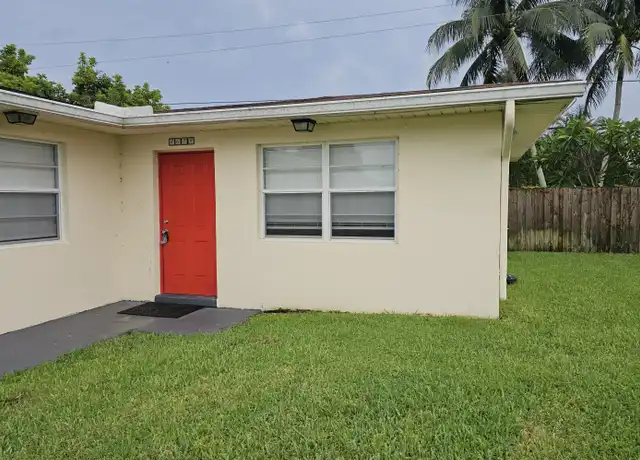 Property at 4678 Myla Ln, West Palm Beach, FL, 33417, 2 beds, 1 bath, [object Object]