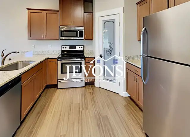 Property at 7302 W Chestnut Ave, Yakima, WA, 98908, 3 beds, 2 baths, [object Object]