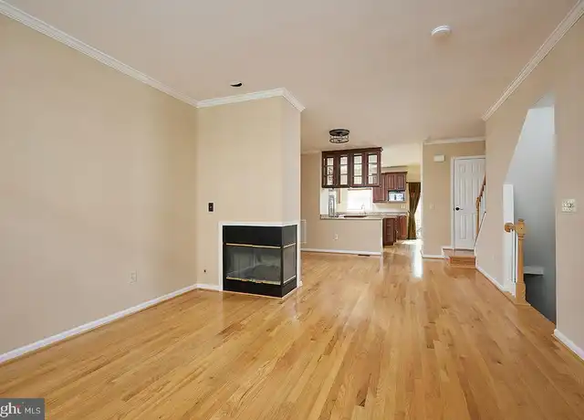 Property at 1503 N Colonial Ter Unit E, Arlington, VA, 22209, 3 beds, 2.5 baths, [object Object]